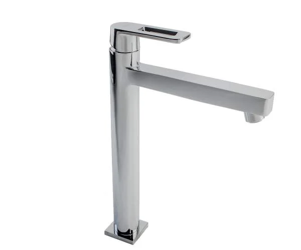 Високий змішувач GROHE QUADRA