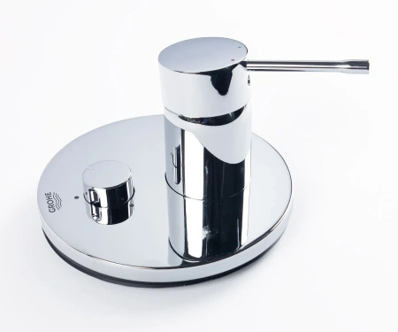 Фото Змішувач на три споживачі GROHE ESSENCE