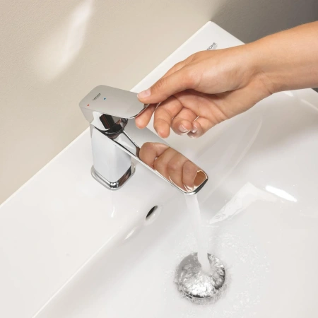 Фото Змішувач для раковини Grohe QuickFix Dice ES S-Size з донним клапаном