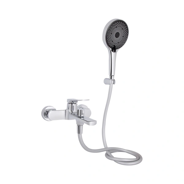 Змішувач для ванни з душовим гарнітуром у кольорі хром Qtap Slavonice