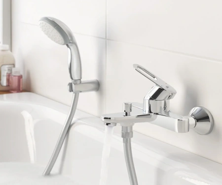 Фото Змішувач для ванни GROHE BAU LOOP