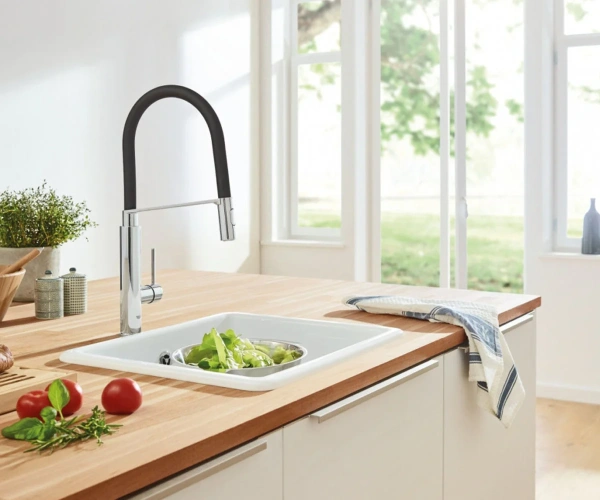 Фото Змішувач з лійкою GROHE CONCETTO