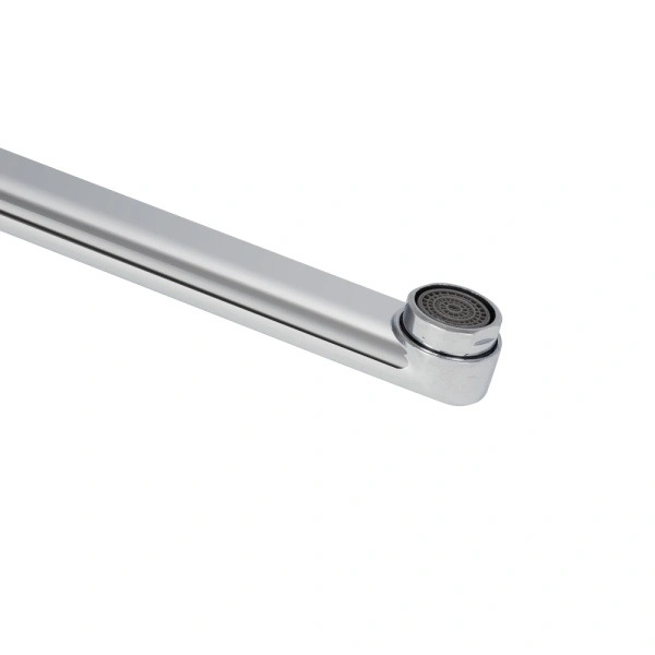 Змішувач для ванни з довгим поворотним виливом та душовим гарнітуром Lidz Latwa