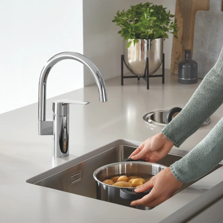 Фото Змішувач для кухні Grohe QuickFix Start