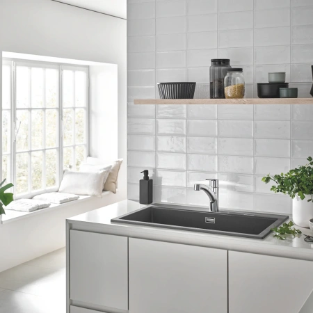 Фото Змішувач для кухні з висувним виливом Grohe QuickFix Start